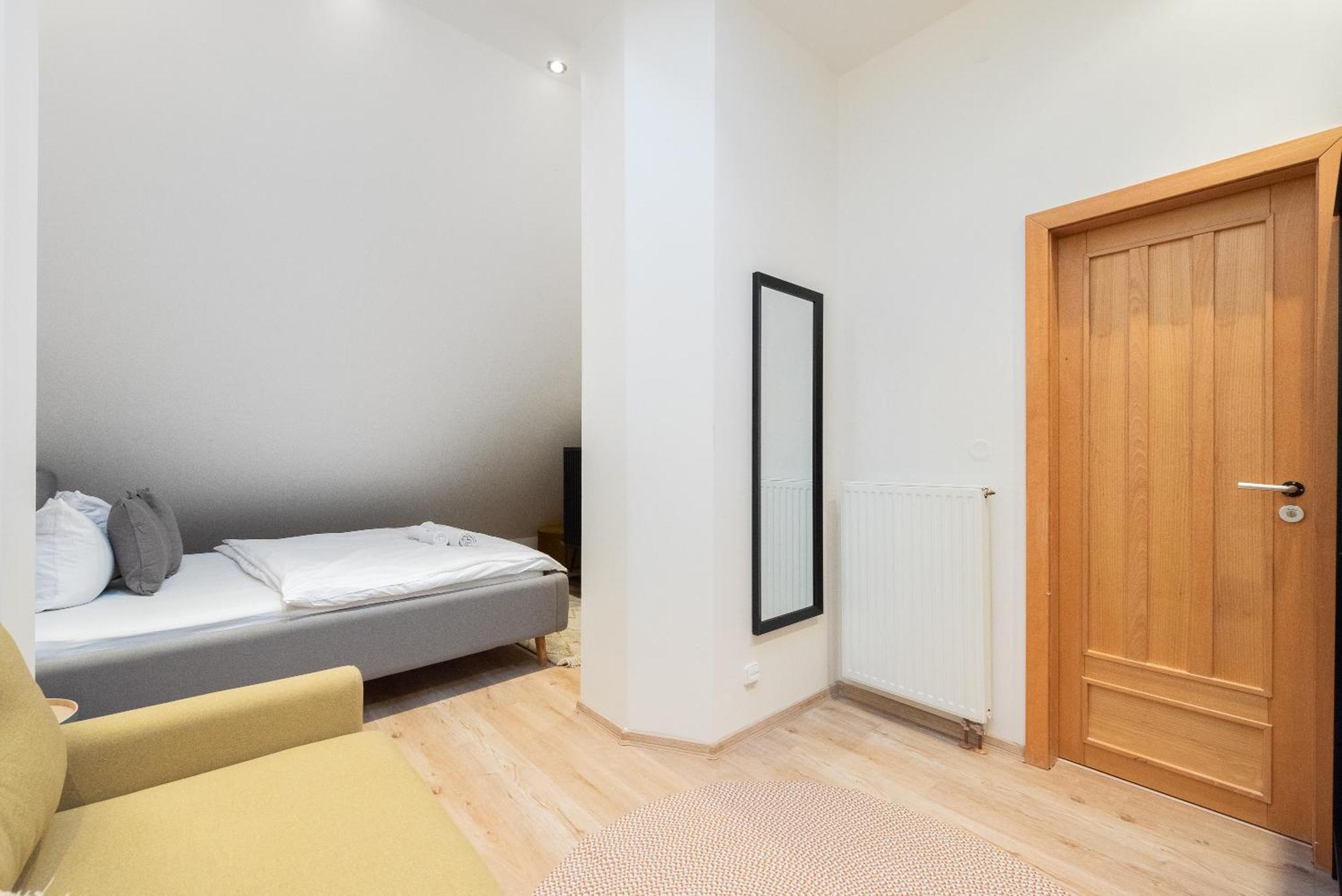 B.O.B. Klimentska Apartment Prague Exterior photo